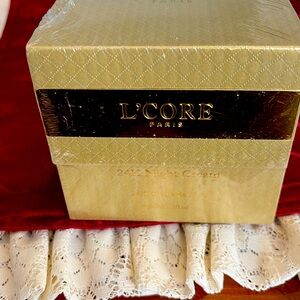 L’core Paris 24K Night Cream NIB 1.7 oz This stuff is amazing! I use it!